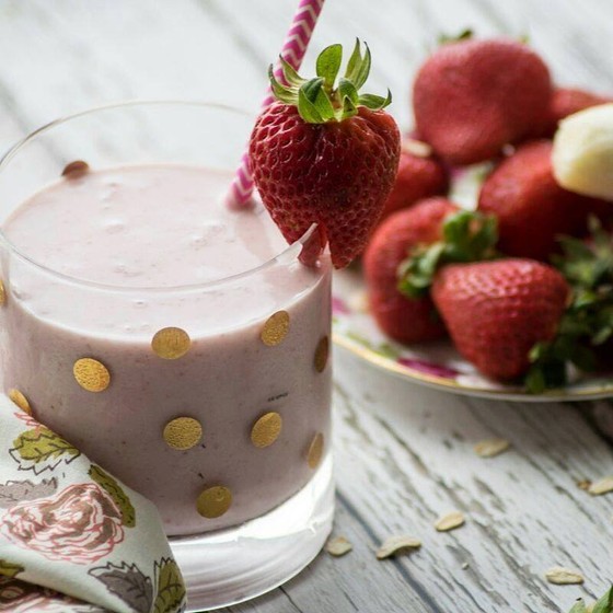 Strawberry Banana Smoothies