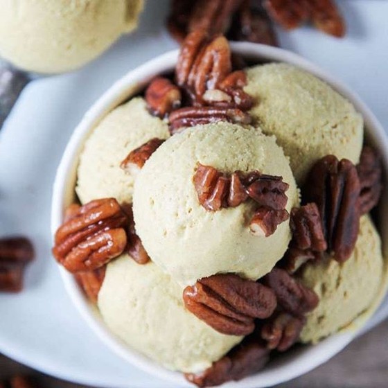 Vegan Turmeric Ginger Ice Cream