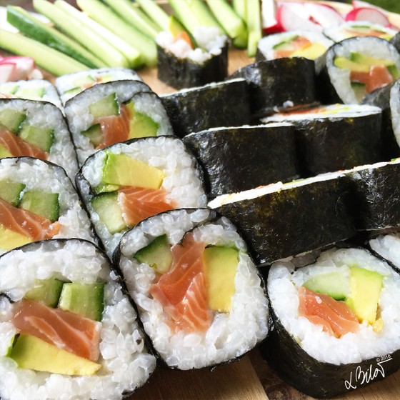 Homemade Maki Sushi recipe | Tajinny.com