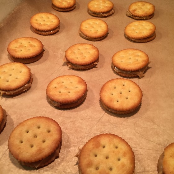 Chocolate Peanut Butter Ritz Cookie | Tajinny.com